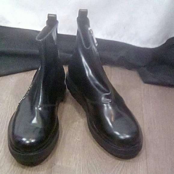 Kenneth Cole Other - MEN'S Kenneth Cole Black Leather Boots NWOT 8-1/2